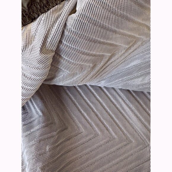 IC by Connie K Women’s 3X Textured Barrel Leg Cargo Pants Taupe Beige Utility - Picture 9 of 13